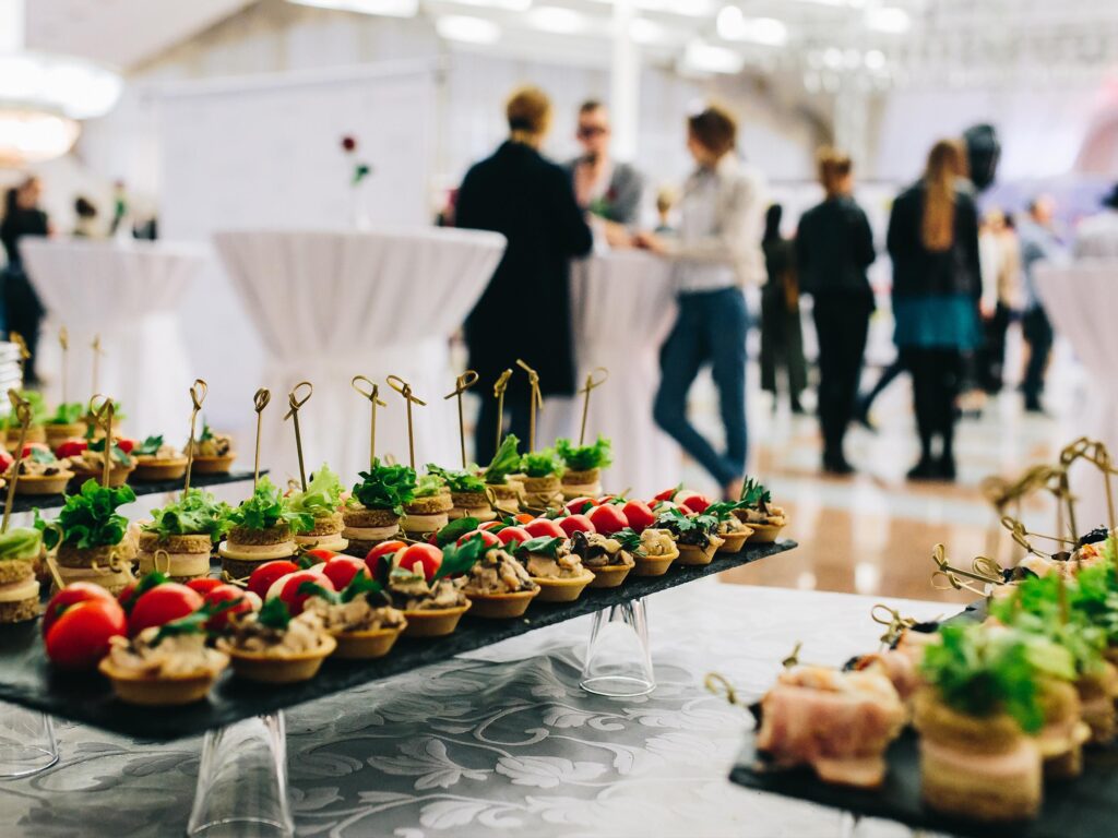 Full Guide to Catering Services for Outdoor Events